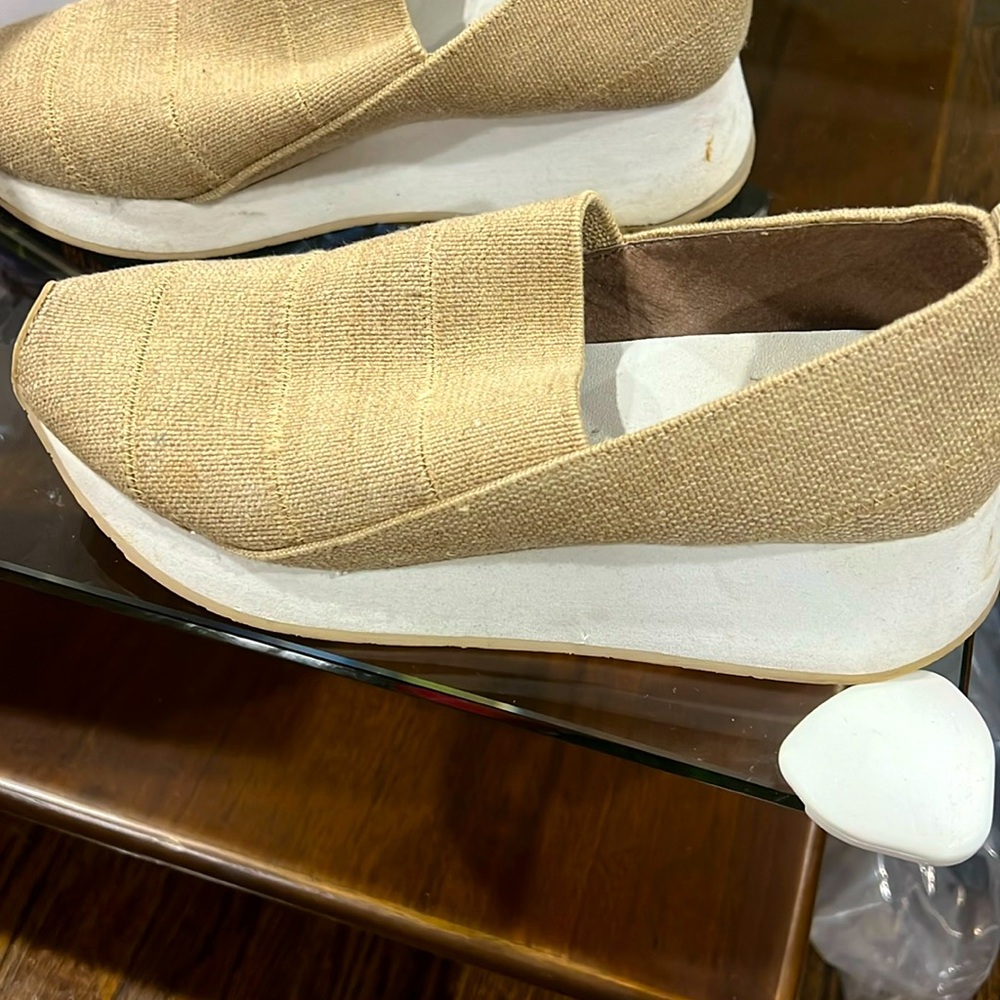 Donald J Pliner Piper slip on sneakers